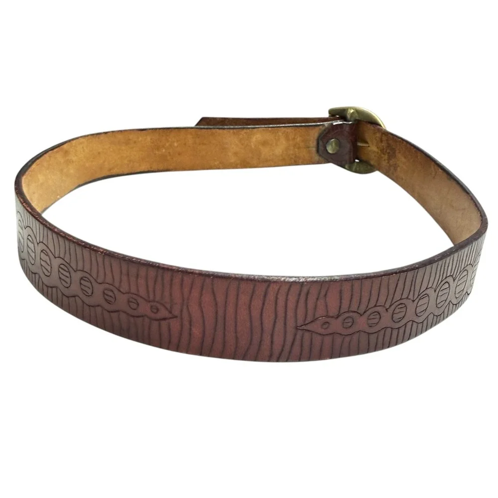 Vintage Womens Leather Brown Red Belt Hand Tooled Circles Brass Buckle 32